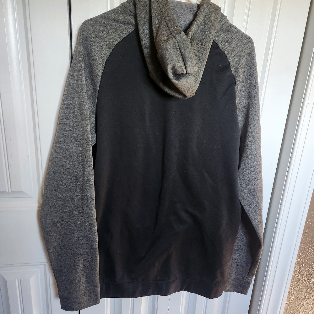 Nike Dri Fit Swoosh Men's Two-Tone Black and Gray Hoodie- Size Large - Picture 4 of 6